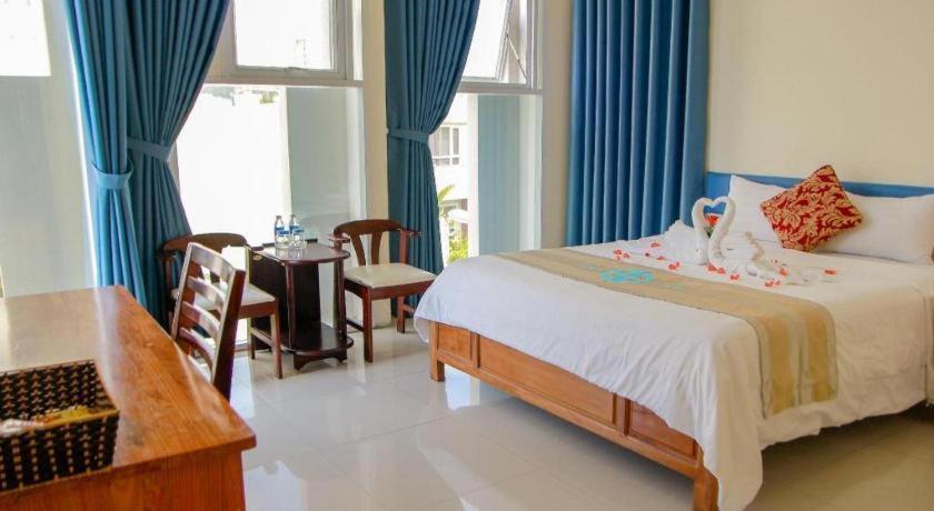 Blue Beach Hotel Danang Exterior photo